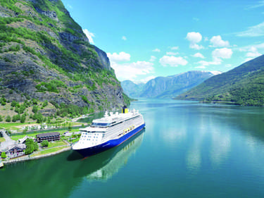 Saga Cruises Spirit of Adventure Norway Exterior ©Saga Cruises.jpg